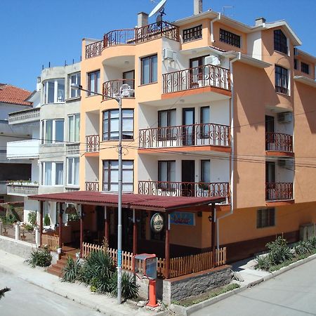 Lazur Hotel رافدا المظهر الخارجي الصورة
