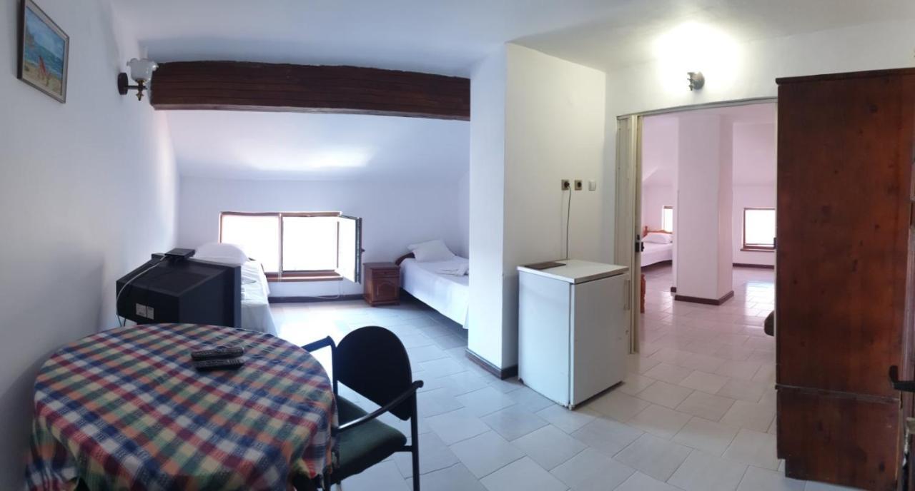 Lazur Hotel رافدا المظهر الخارجي الصورة