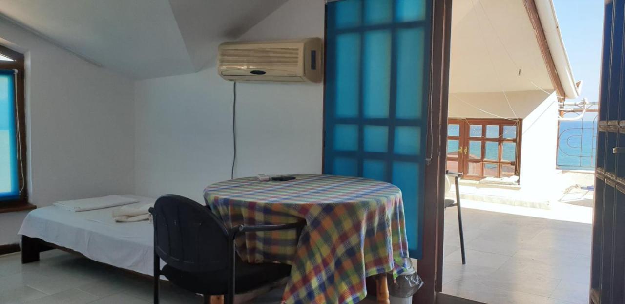 Lazur Hotel رافدا المظهر الخارجي الصورة